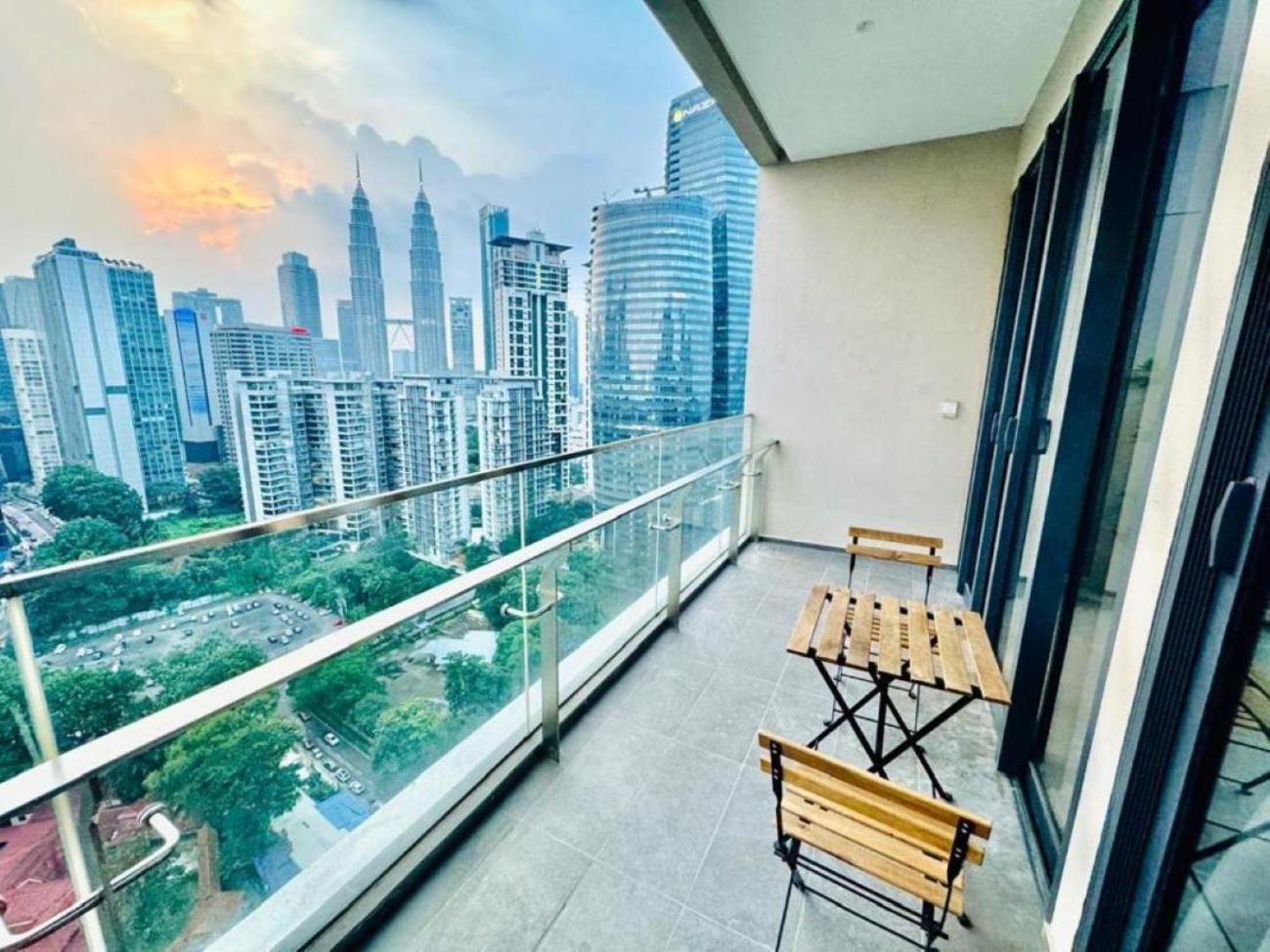 Crown Suites The Manor Klcc Kuala Lumpur City Center Exteriér fotografie